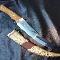 خنجر تقليدي